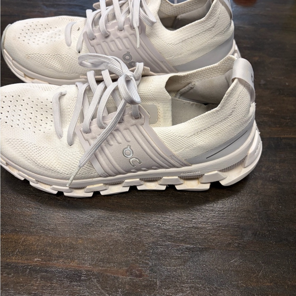 On Running white Athletic Shoes
